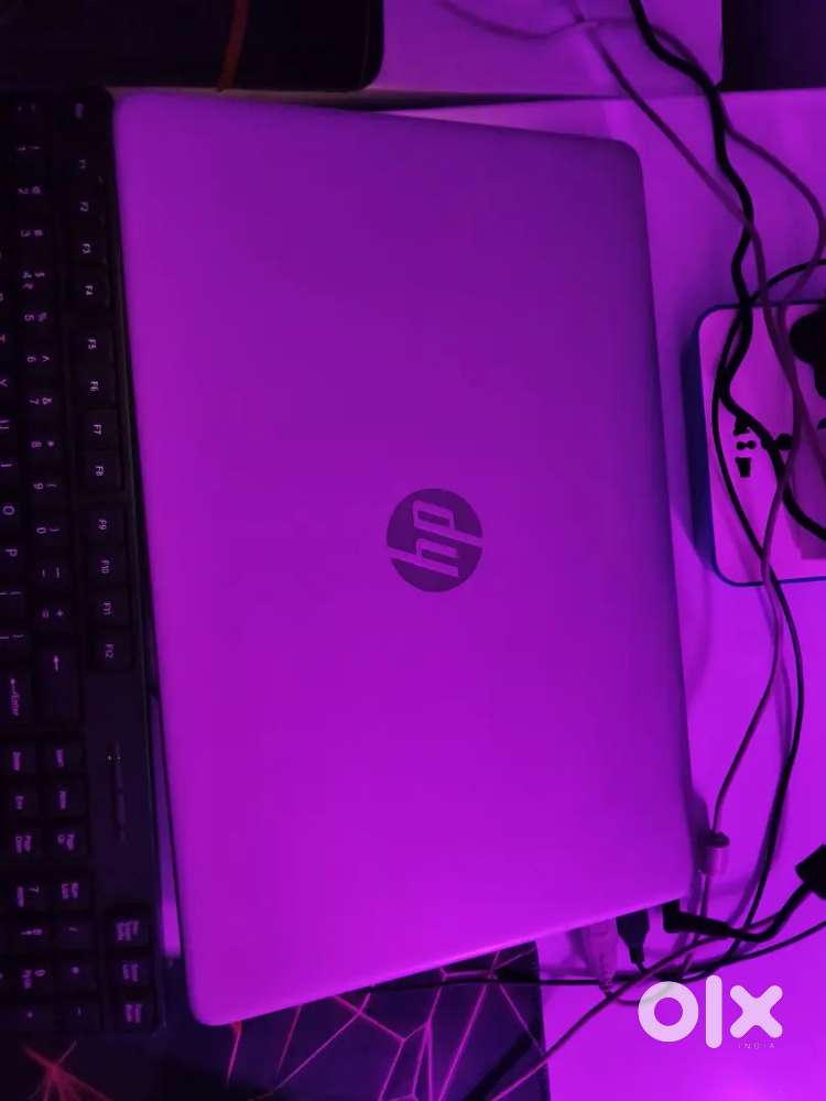 Hp laptop 15s-gr0xxx , AMD Rygen 5 , Radeon Vega 8 Graphic Card( 2gb)