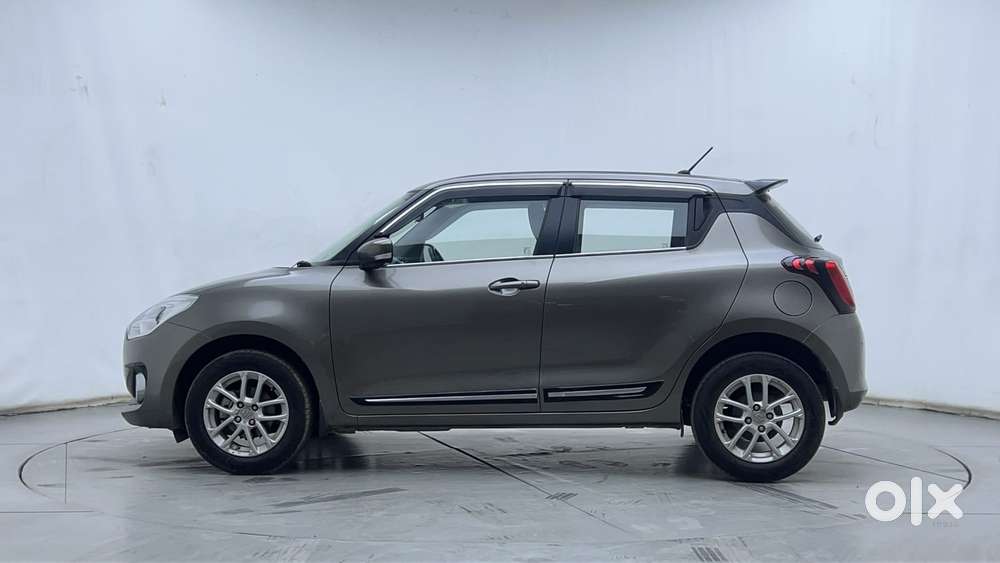 Maruti Suzuki Swift 1.3 Zxi, 2022, Petrol