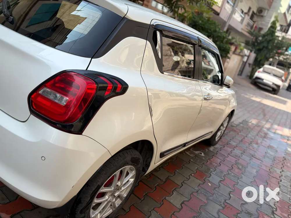 Maruti Suzuki Swift 2021zxi