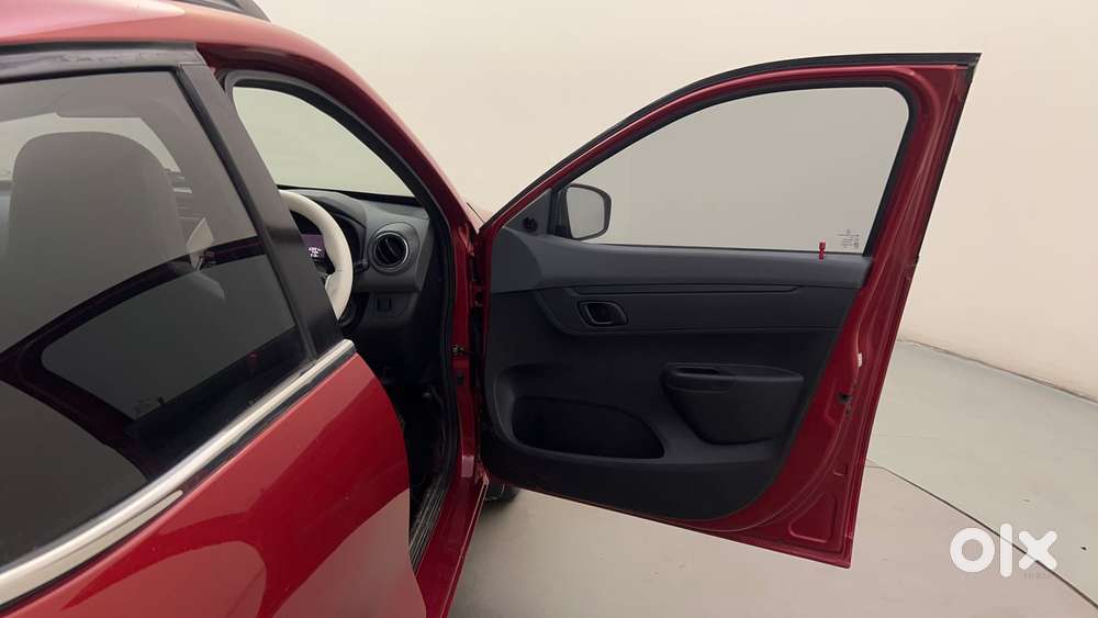 Renault Kwid 2019-ongoing 1.0 Rxt Amt (o), 2020, Petrol