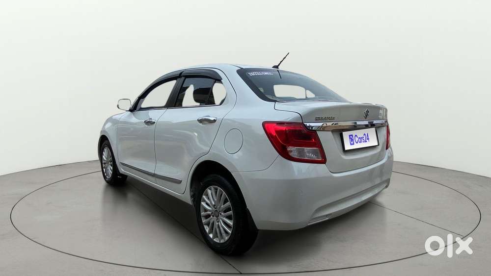 Maruti Suzuki Swift Dzire Amt Zxi, 2021, Petrol