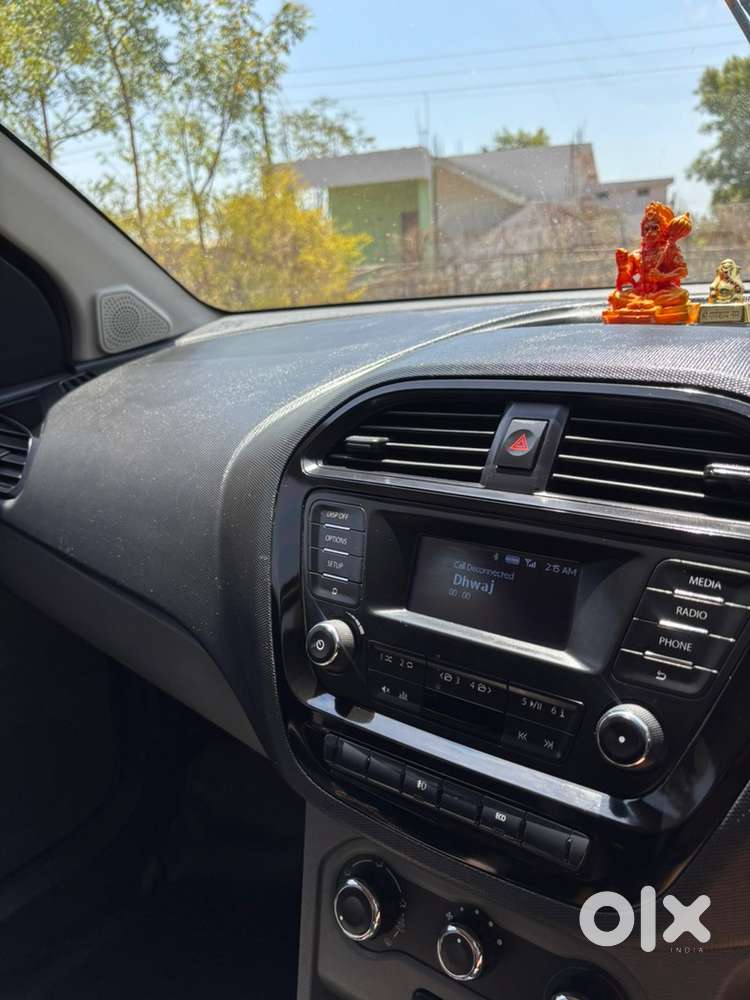 Tata Tigor Petrol 2019