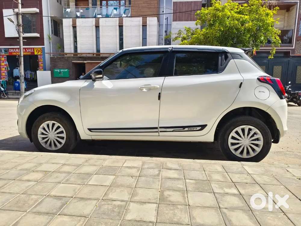 Maruti Swift VXi 2019