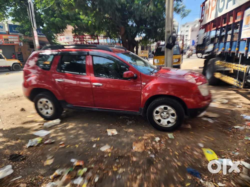 Renault Duster 2012 Diesel Car Mileage 20-22km/l