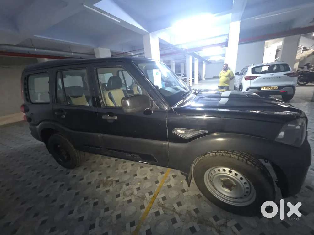 Mahindra Scorpio Classic 2023 Diesel Manual