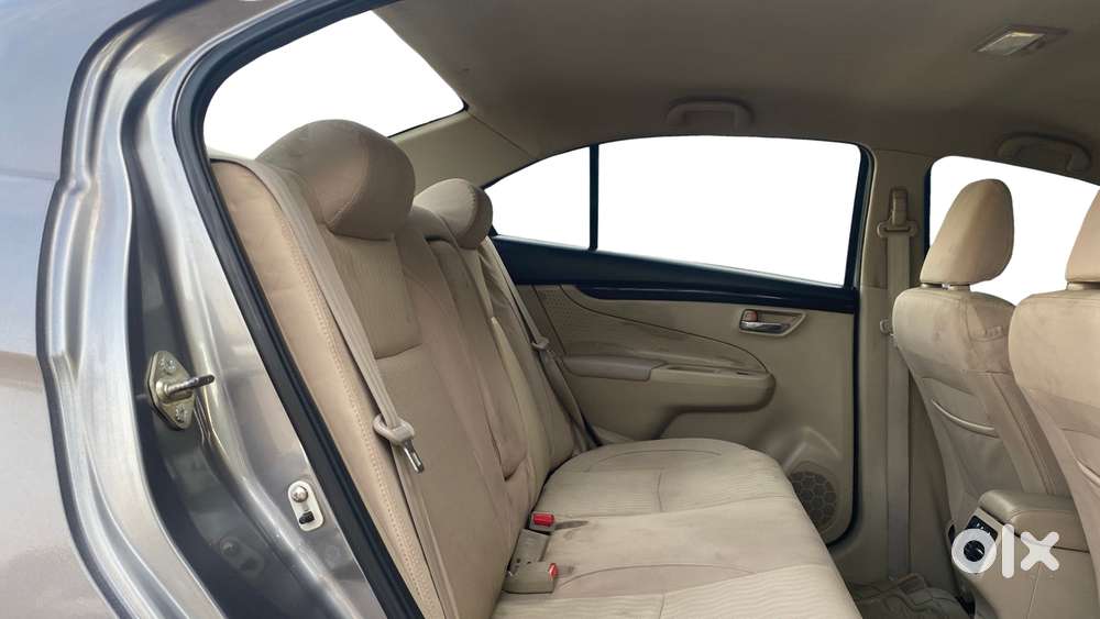 Maruti Suzuki Ciaz 2014-2017 Vxi Plus, 2014, Petrol