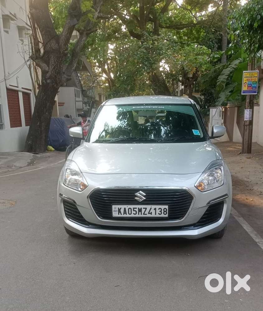 Maruti Suzuki Swift Vxi + Manual, 2019, Petrol