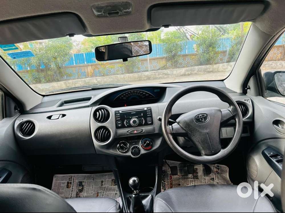 Toyota Etios Vxd Limited Edition, 2013, Petrol
