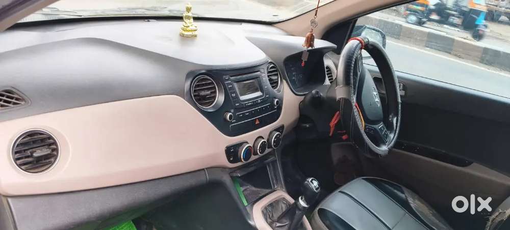 Hyundai Exter 2014 Petrol Manual Dual Tone