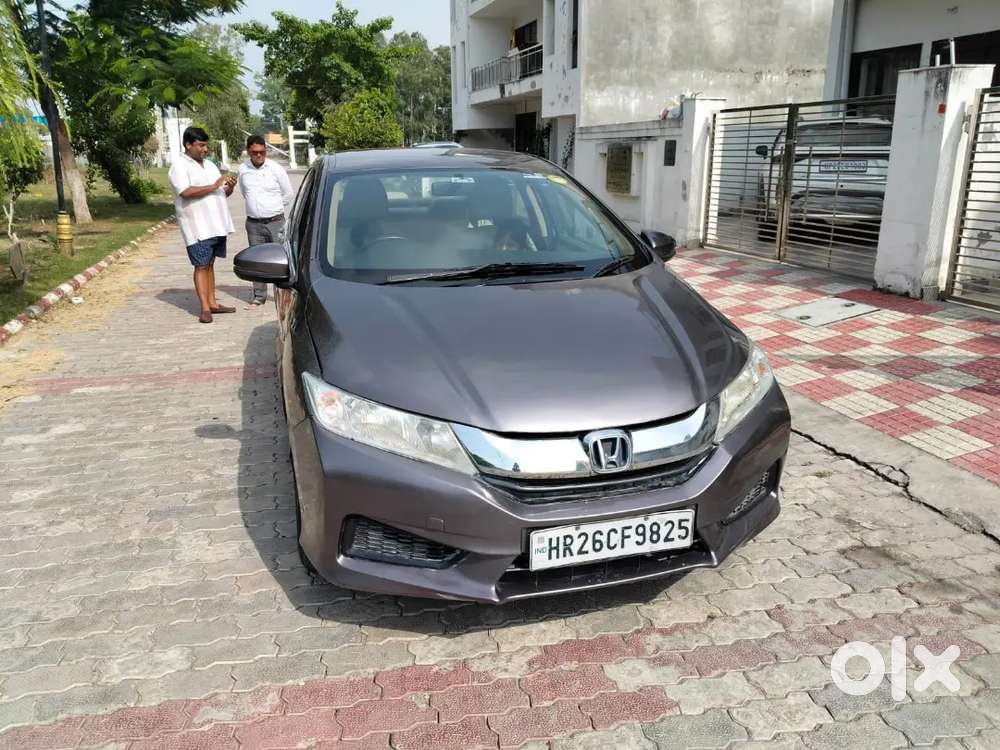 2014 Honda City V. Top Model.