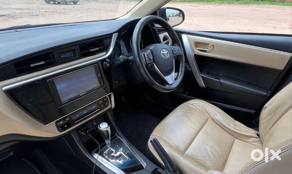 Toyota Corolla Altis 1.8 Vl, 2017, Petrol