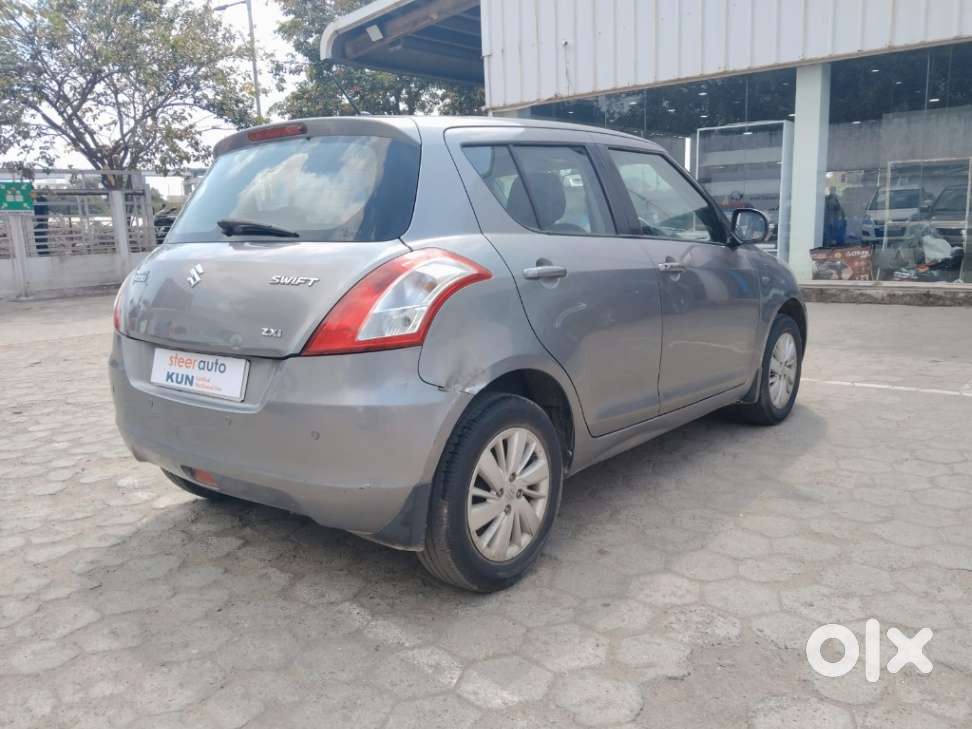 Maruti Suzuki Swift Zxi, 2015, Petrol