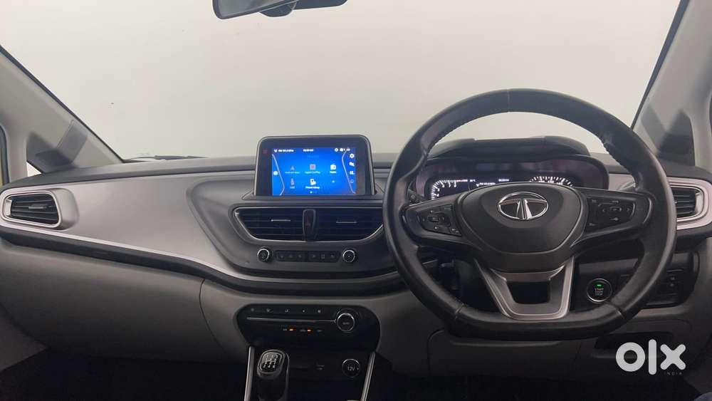 Tata Altroz 1.2 Xz (o), 2020, Petrol