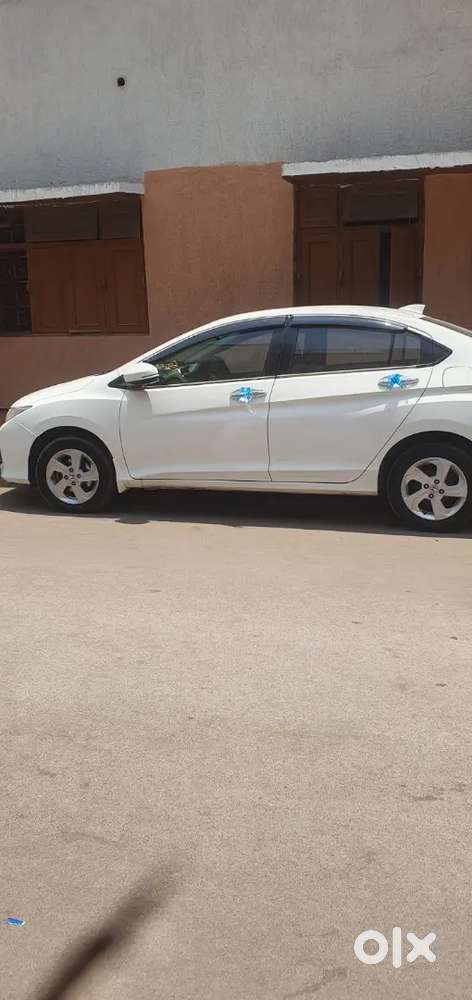 दूसरी कार लेना है