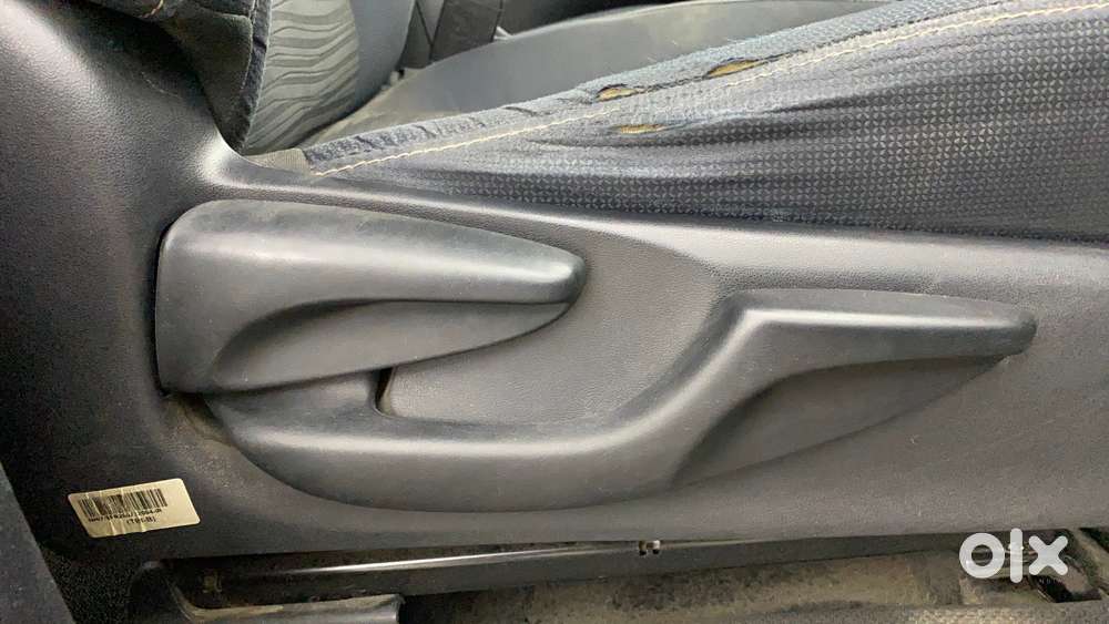 Toyota Innova Crysta [2020-ongoing] 2.7 Vx 7 Str, 2022, Petrol