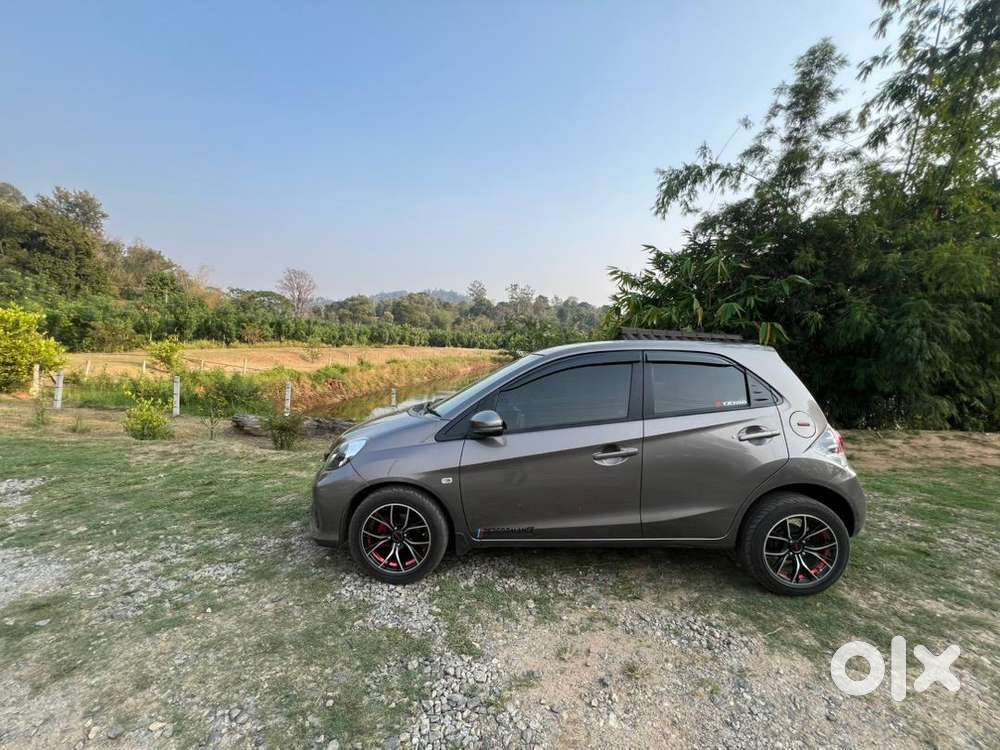 Honda Brio 2015 Petrol Well Maintained