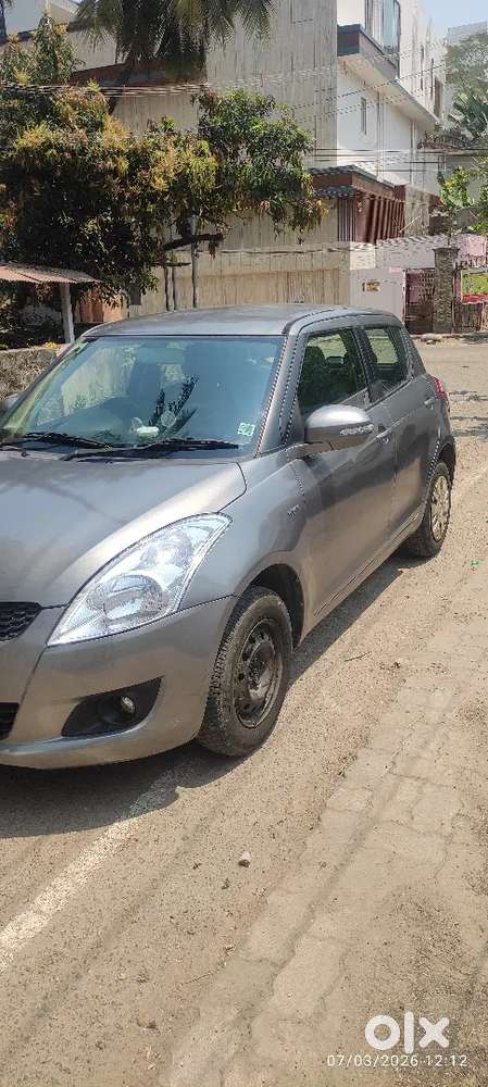 Less 37000 Kms Driven, Single Owner, 2013 Maruti Swift 1.2 Vxi