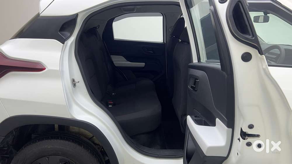 Tata Punch Pure, 2025, Petrol