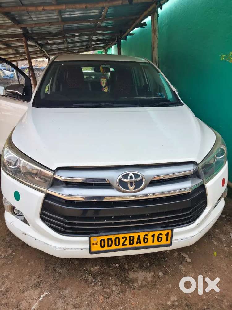 Toyota Innova Crysta 2019