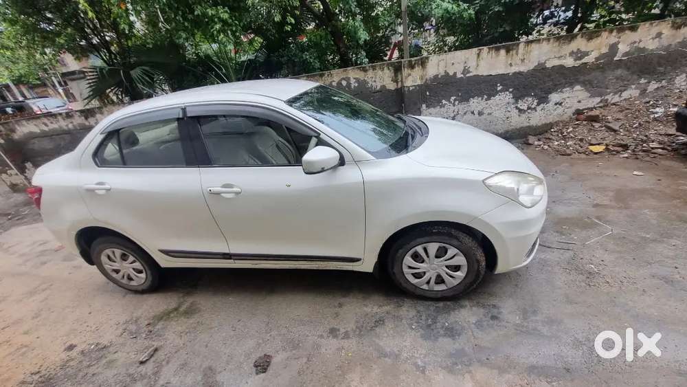 Maruti Suzuki Dzire Vxi 2017