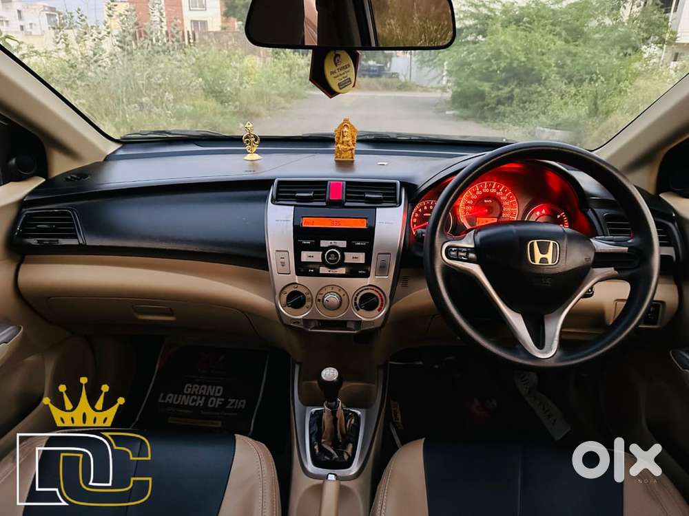 Honda City V Mt, 2011, Petrol