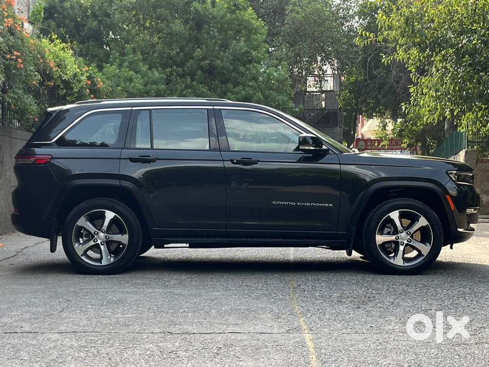 Jeep Grand Cherokee Limited (o) 4x4 At, 2024, Petrol