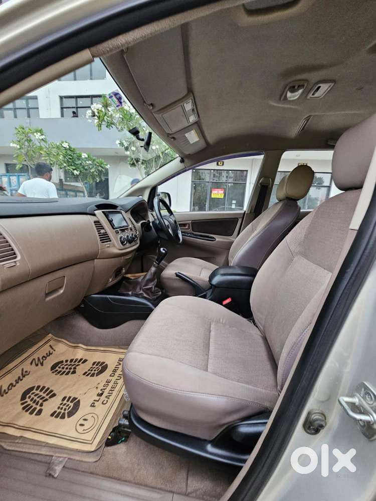 Toyota Innova 2.5 G (diesel) 8 Seater, 2016, Diesel