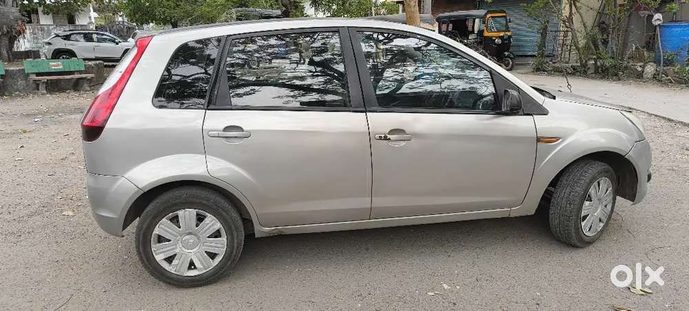 Ford Figo 2010 Petrol 49000 Km Driven