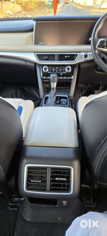 Mahindra Xuv700, 2023, Diesel