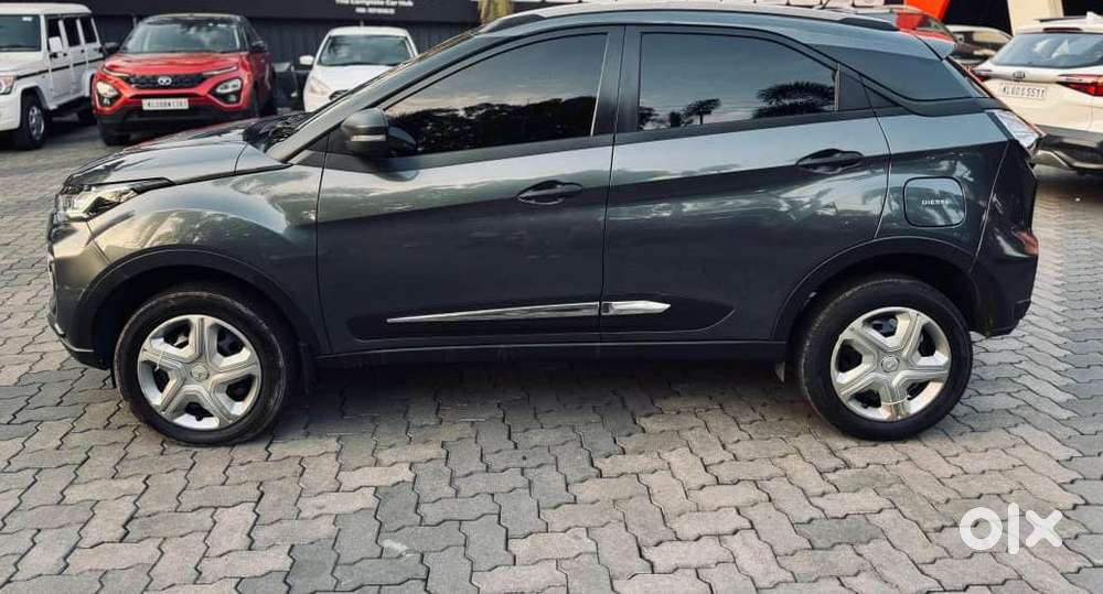 Tata Nexon 1.2 Revotron Xza Plus (o) Amt, 2021, Diesel