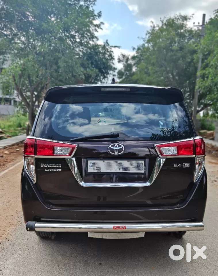 Toyota Innova Crysta [2020-ongoing] 2.4 Gx 7 Str, 2020, Diesel