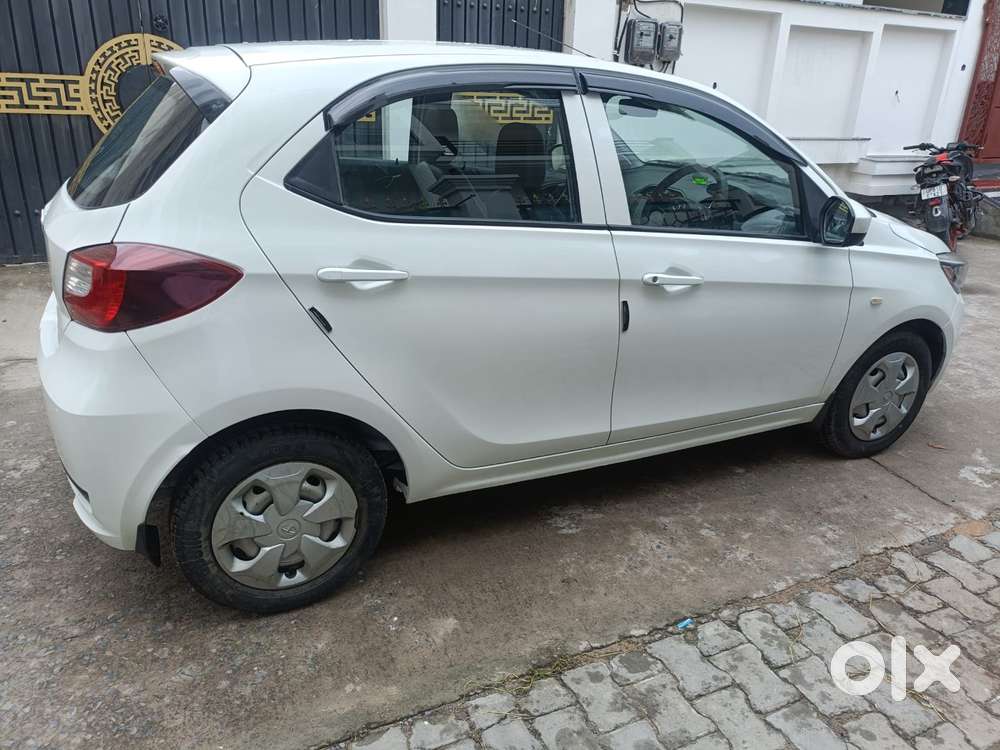 Tata Tiago, 2020, Petrol