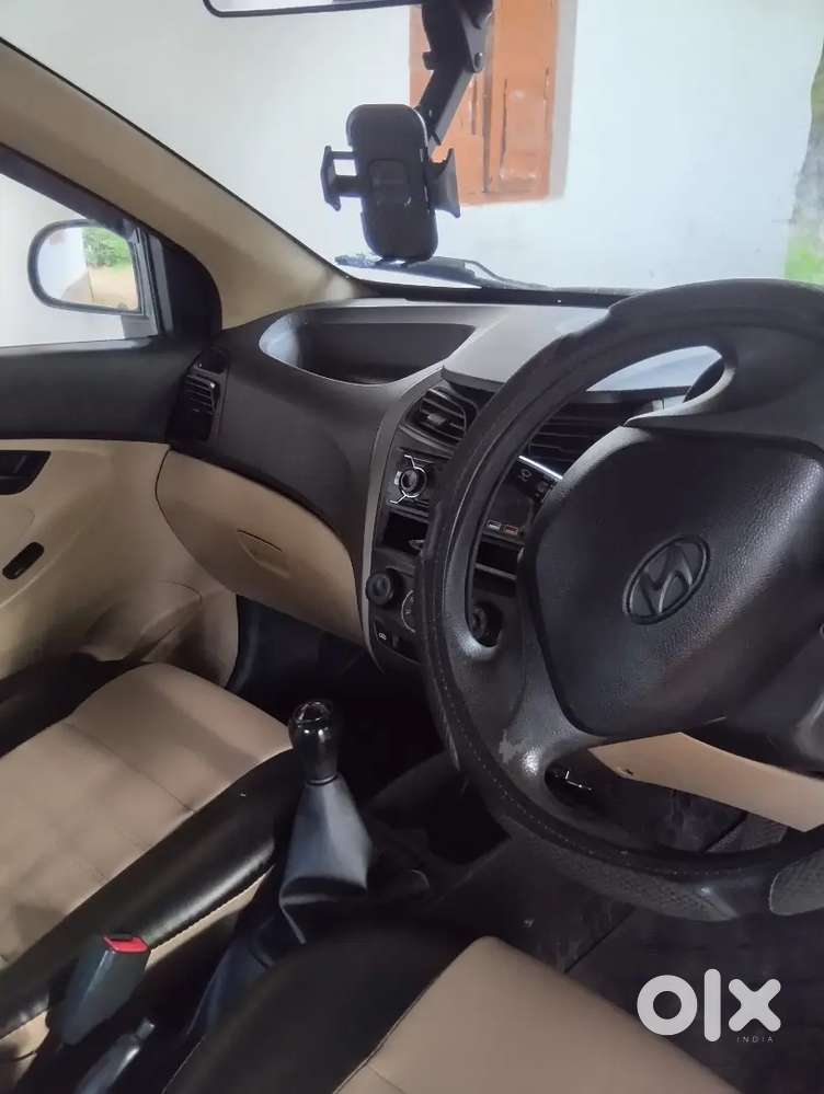 Hyundai Eon 2018 Petrol 100000 Km Driven