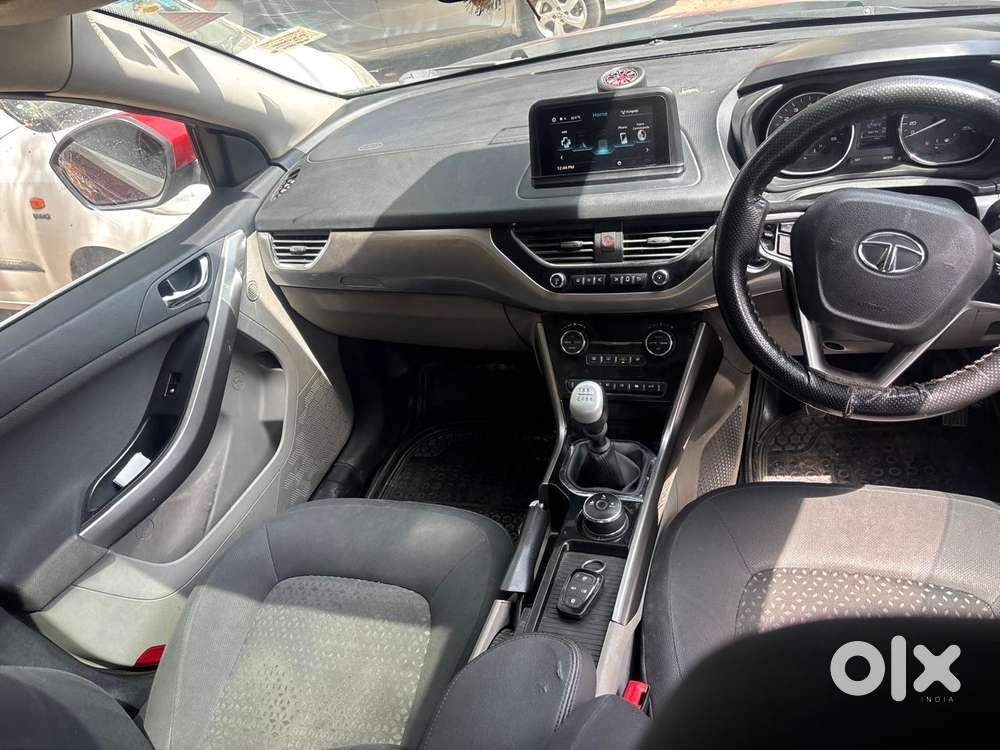 Tata Nexon 1.2 Revotron Xza Plus Dualtone, 2018, Diesel
