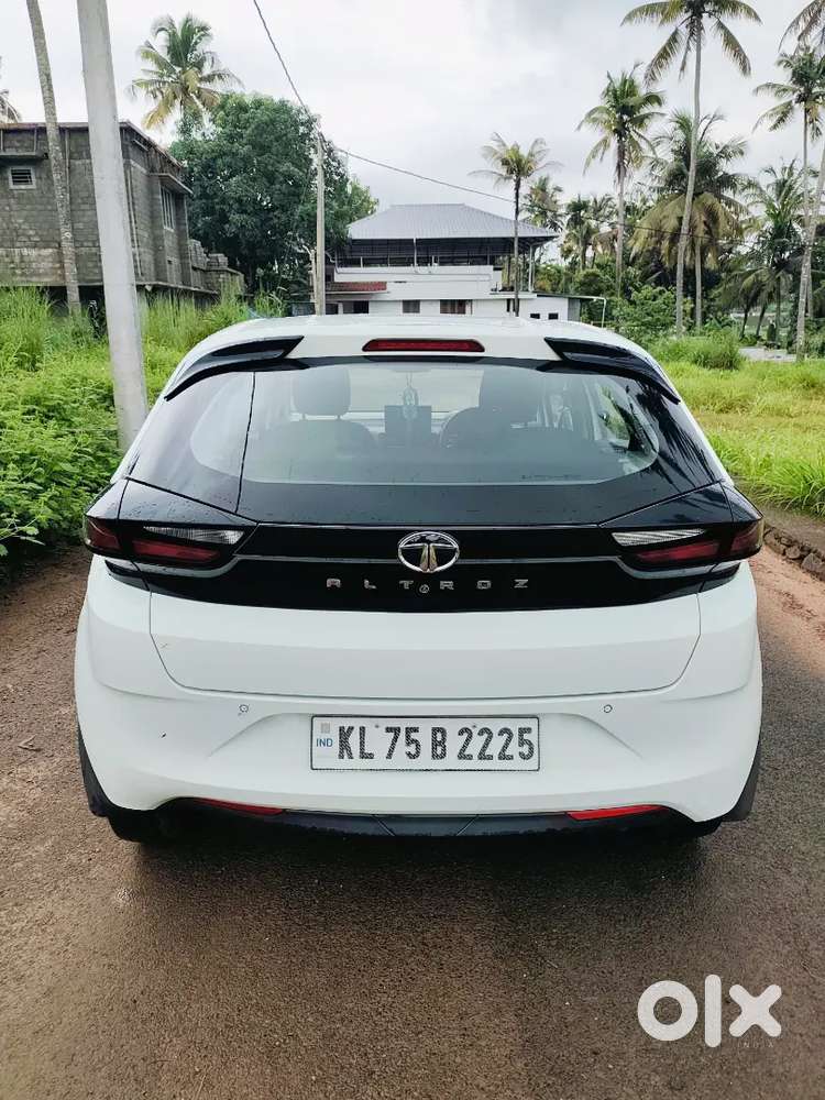 Tata Altroz 1.2 Xe 2021