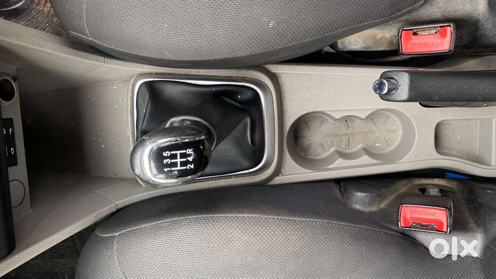 Tata Tiago 1.2 Revotron Xt, 2017, Petrol