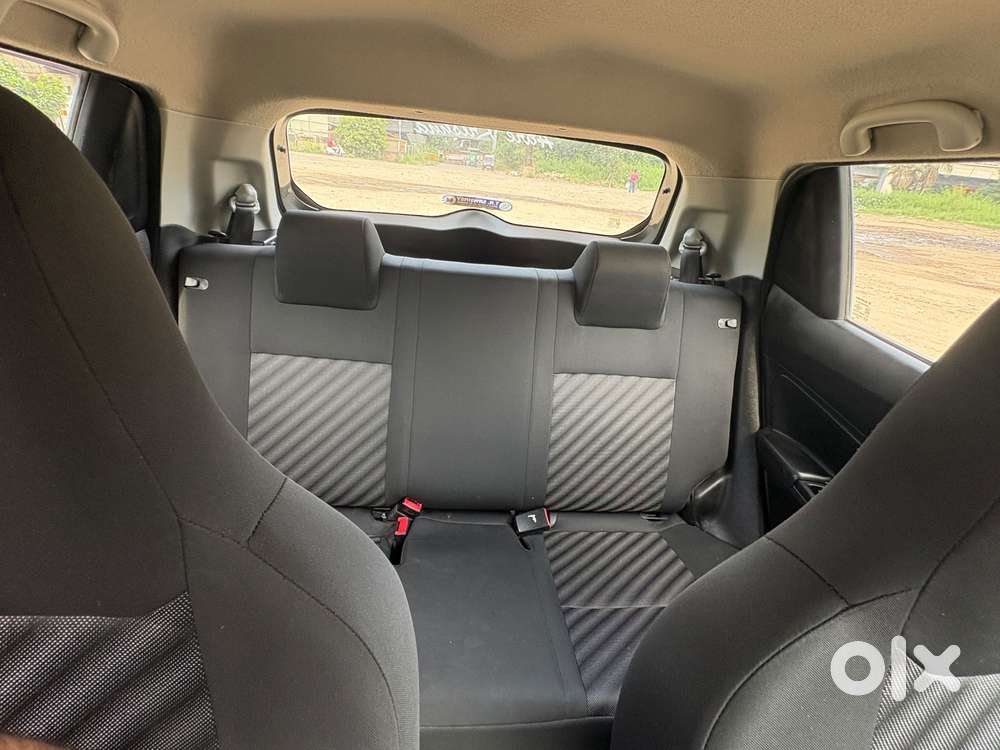 Maruti Suzuki Swift Lxi Option, 2019, Petrol