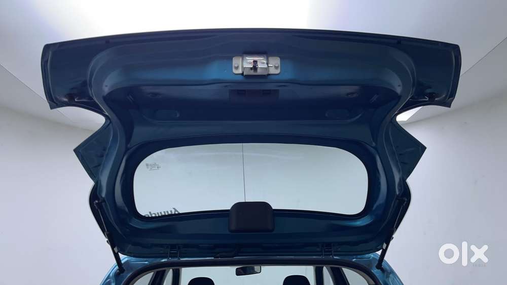 Renault Kwid 1.0 Rxt Amt, 2023, Petrol