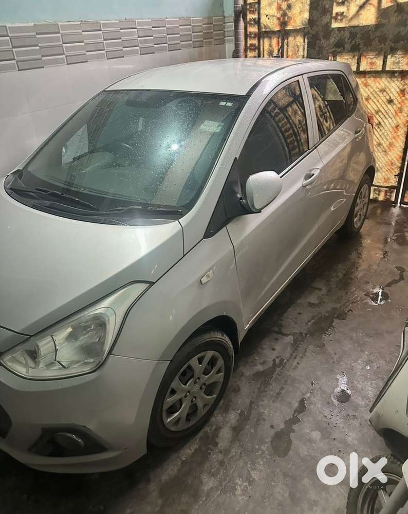 Hyundai Grand I10 2016 Cng All Original Car Second Owner