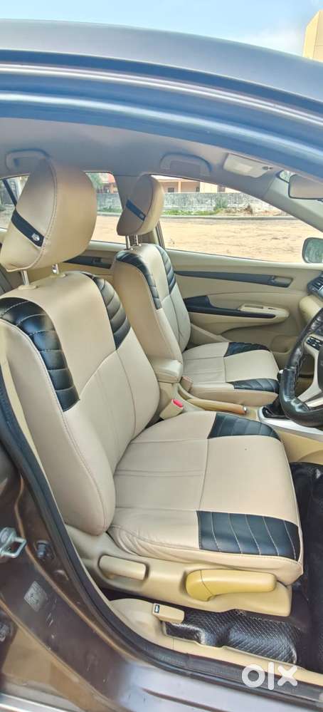 Honda City 1.5 E Mt, 2011, Petrol
