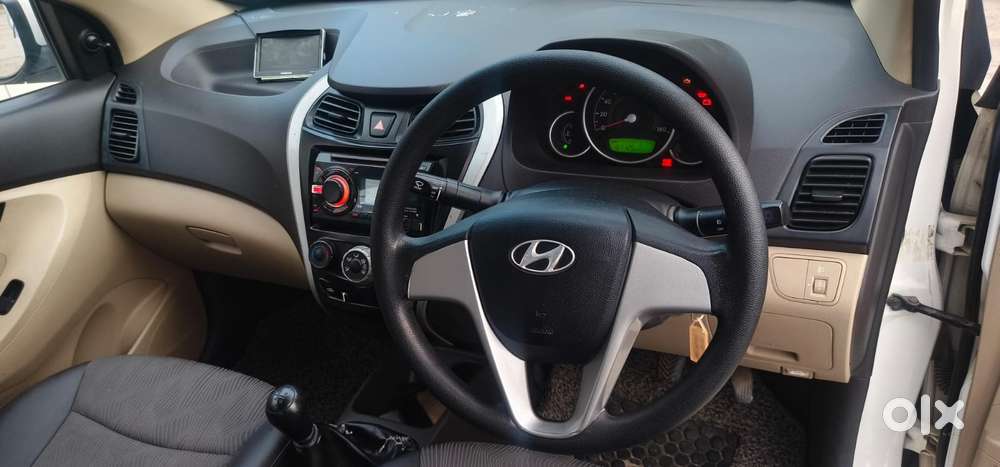 Hyundai Eon Sportz, 2012
