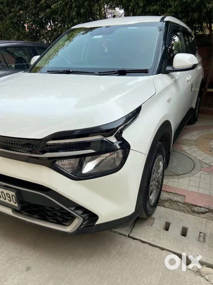 Kia Carens 1.5 Premium 2022