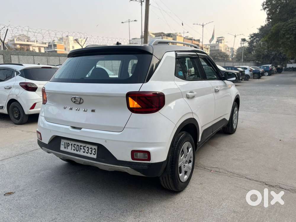 Hyundai Venue S Diesel, 2020, Diesel