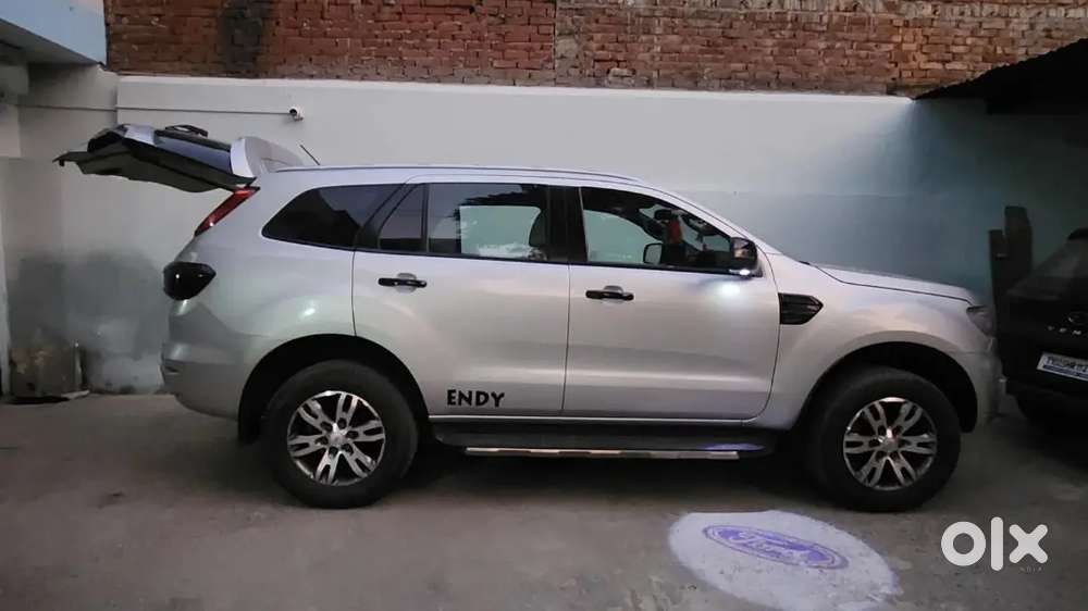 Ford Endeavour 2018 Diesel 97000 Km Driven