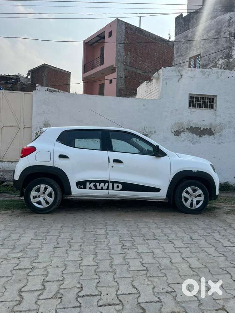 Renault Kwid 2016 Petrol Well Maintained