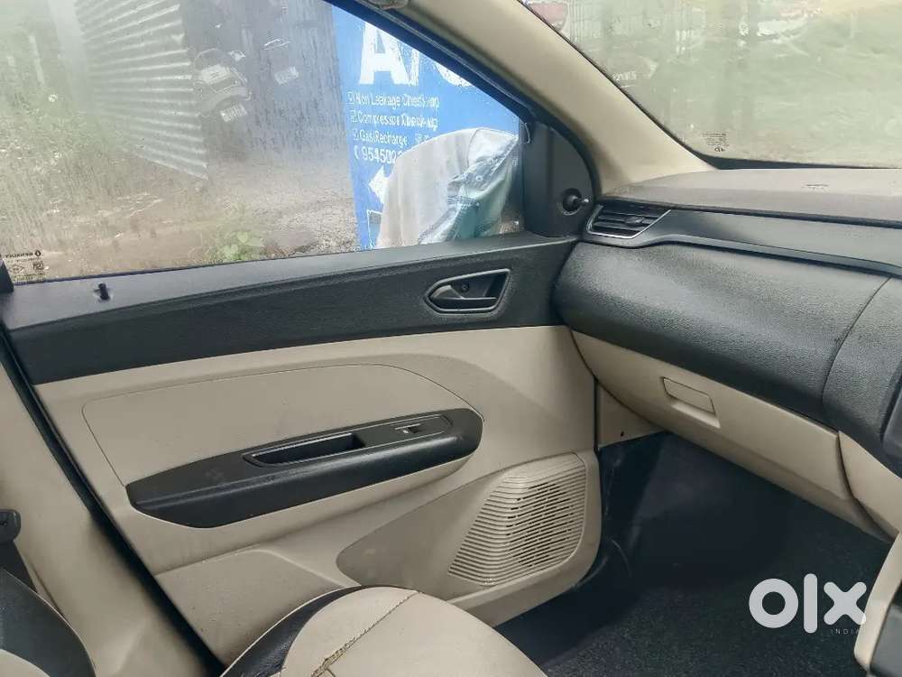 Renault Triber 1.0 Rxt Petrol Manual 2022