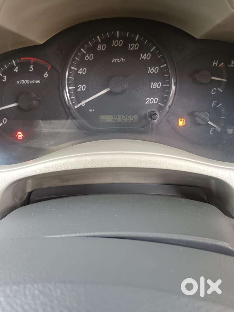 Toyota Innova [2013-2016] 2.5 G4 8 Str, 2014, Diesel