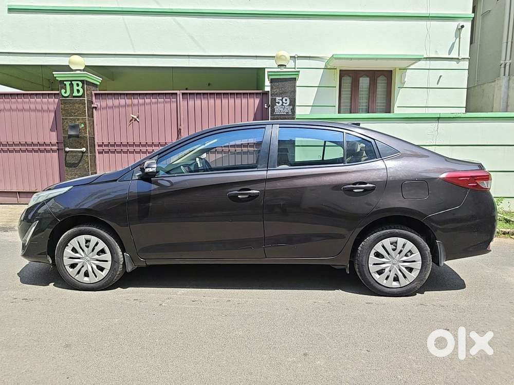 Toyota Yaris G Cvt, 2018, Petrol