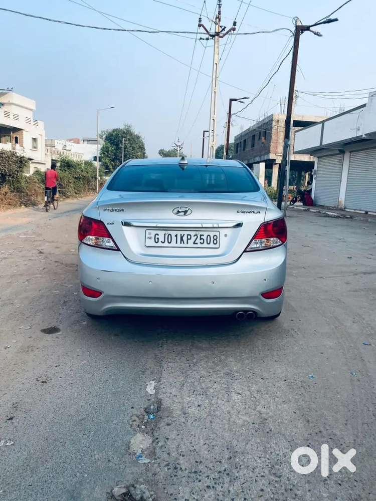 Hyundai Verna 1.6 Sx 2012