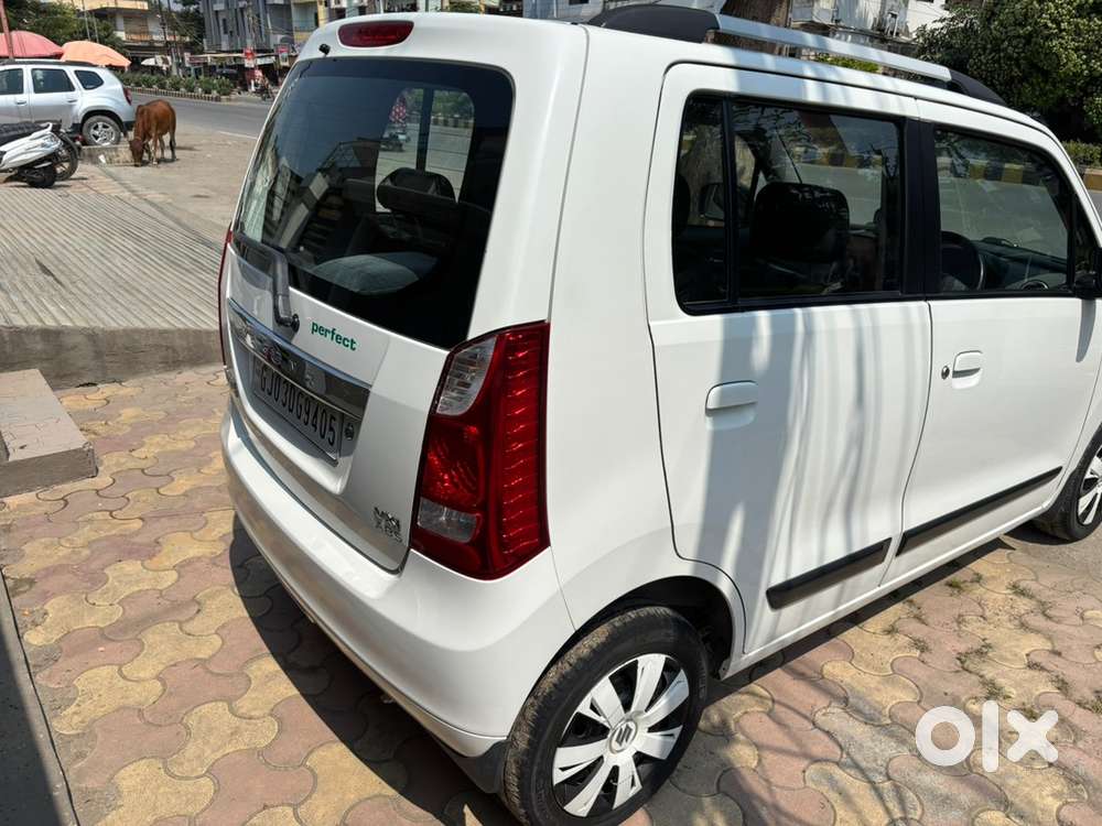 Maruti Suzuki Wagon R Vxi Abs Airbag